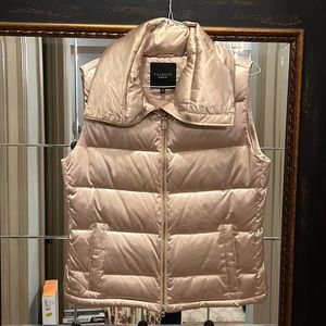 Talbots gold puffer vest, women’s medium
